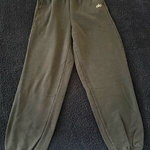 ALO Yoga Steel Grey Jogger Pants
